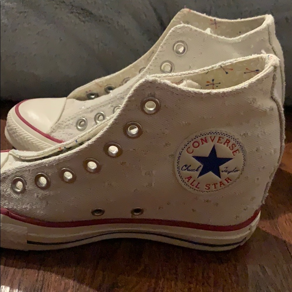 Converse wedges